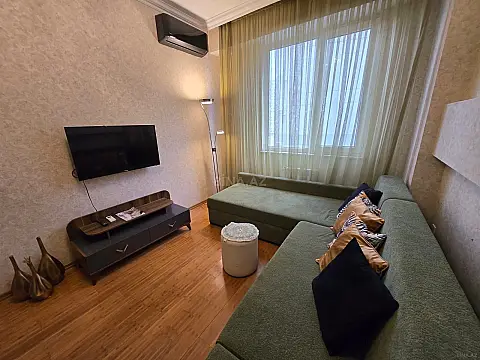 Satılır 2 otaqlı mənzil 45 m²