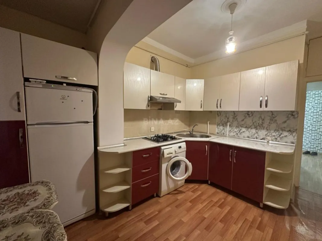 Kirayə verilir 2 otaqlı mənzil 60 m²