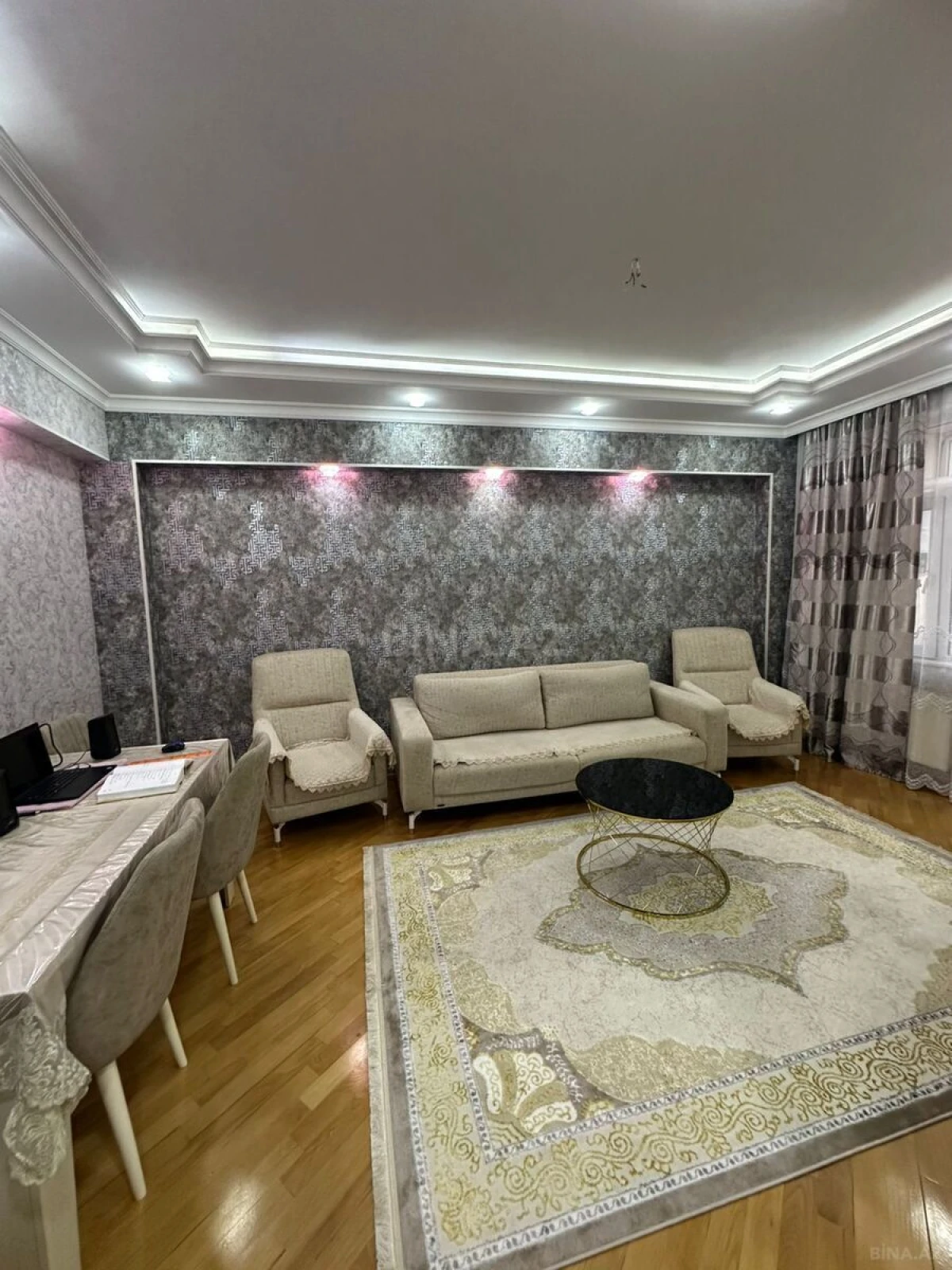 Satılır 3 otaqlı mənzil 85 m²