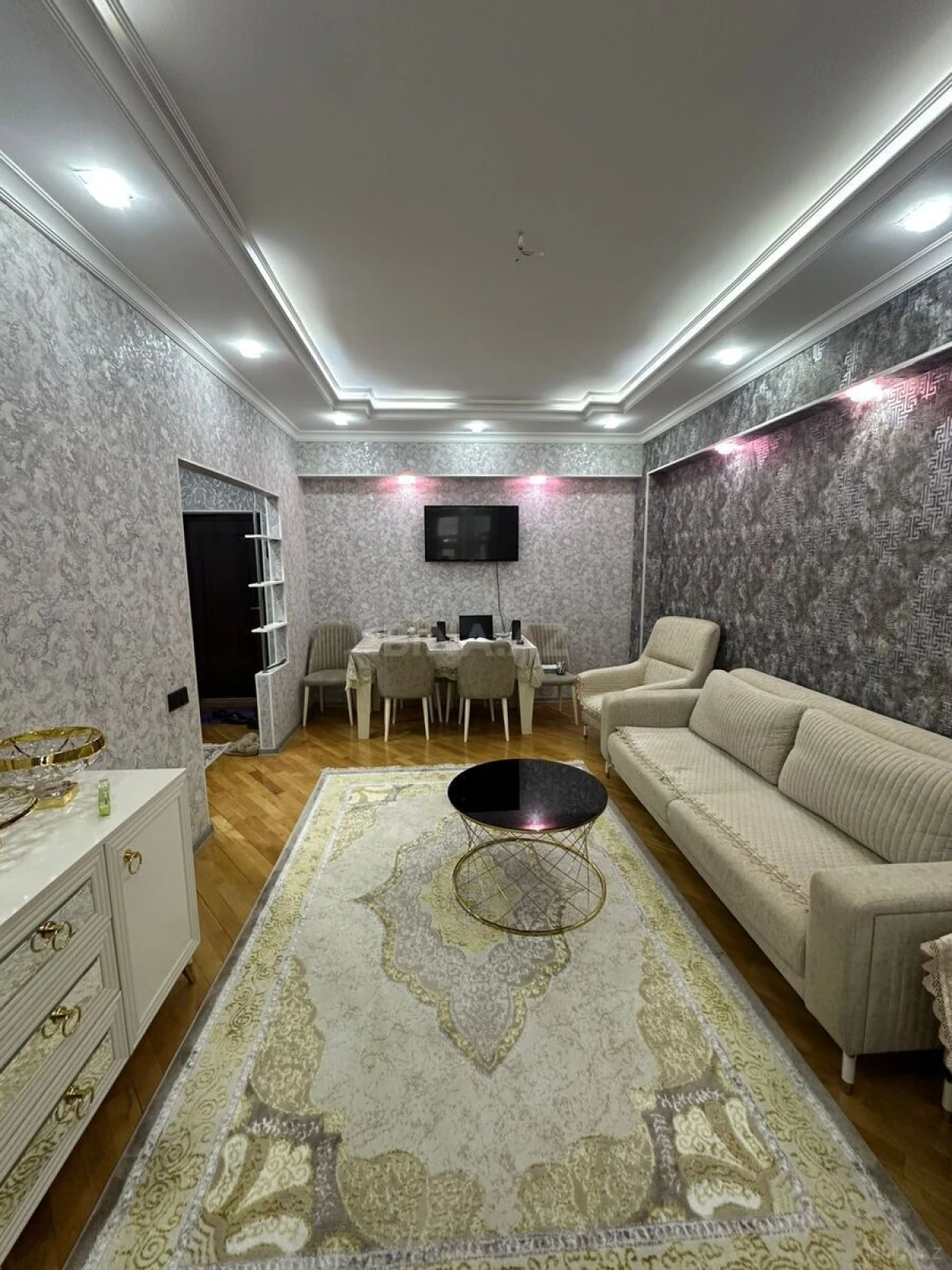Satılır 3 otaqlı mənzil 85 m²