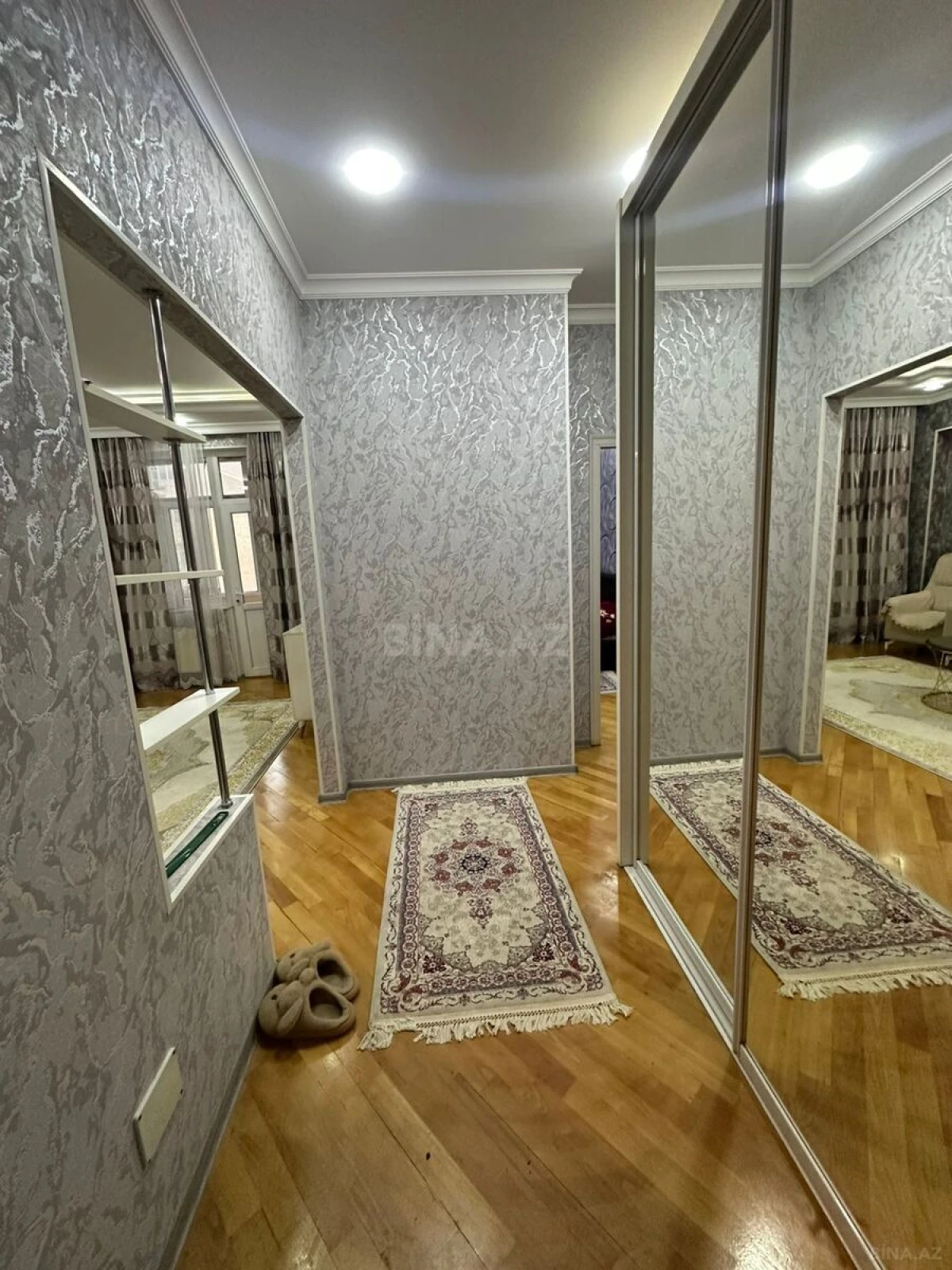Satılır 3 otaqlı mənzil 85 m²