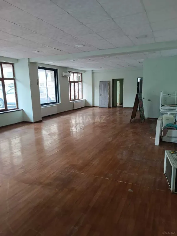 Kirayə verilir obyekt 150 m²