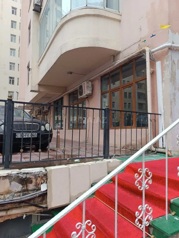 Kirayə verilir obyekt 150 m²