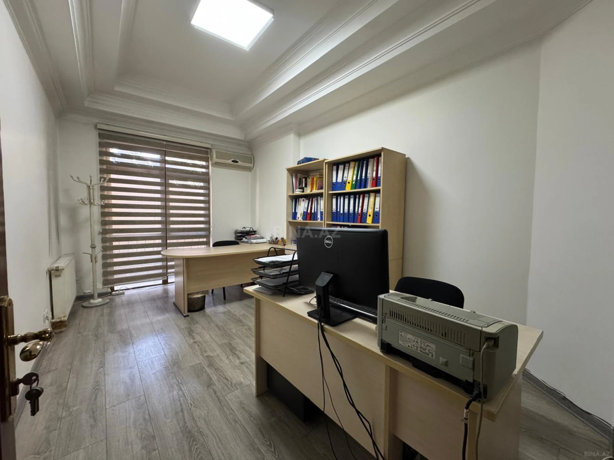 Kirayə verilir 6 otaqlı ofis 320 m²
