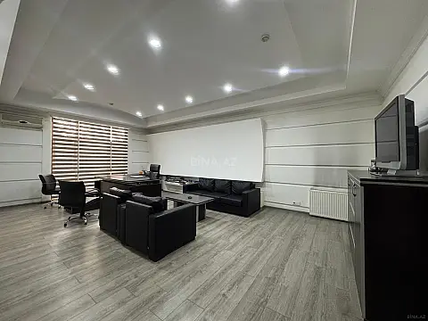 Kirayə verilir 6 otaqlı ofis 320 m²
