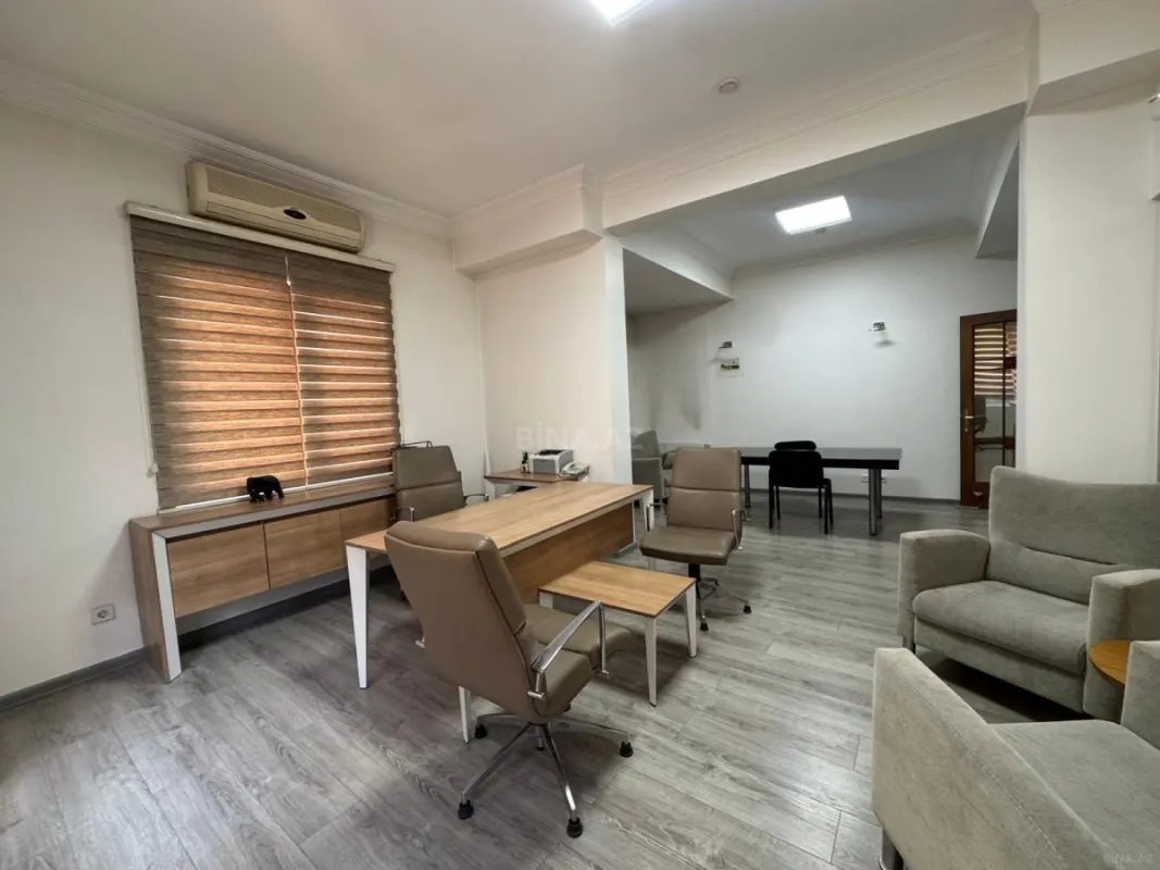 Kirayə verilir 6 otaqlı ofis 320 m²