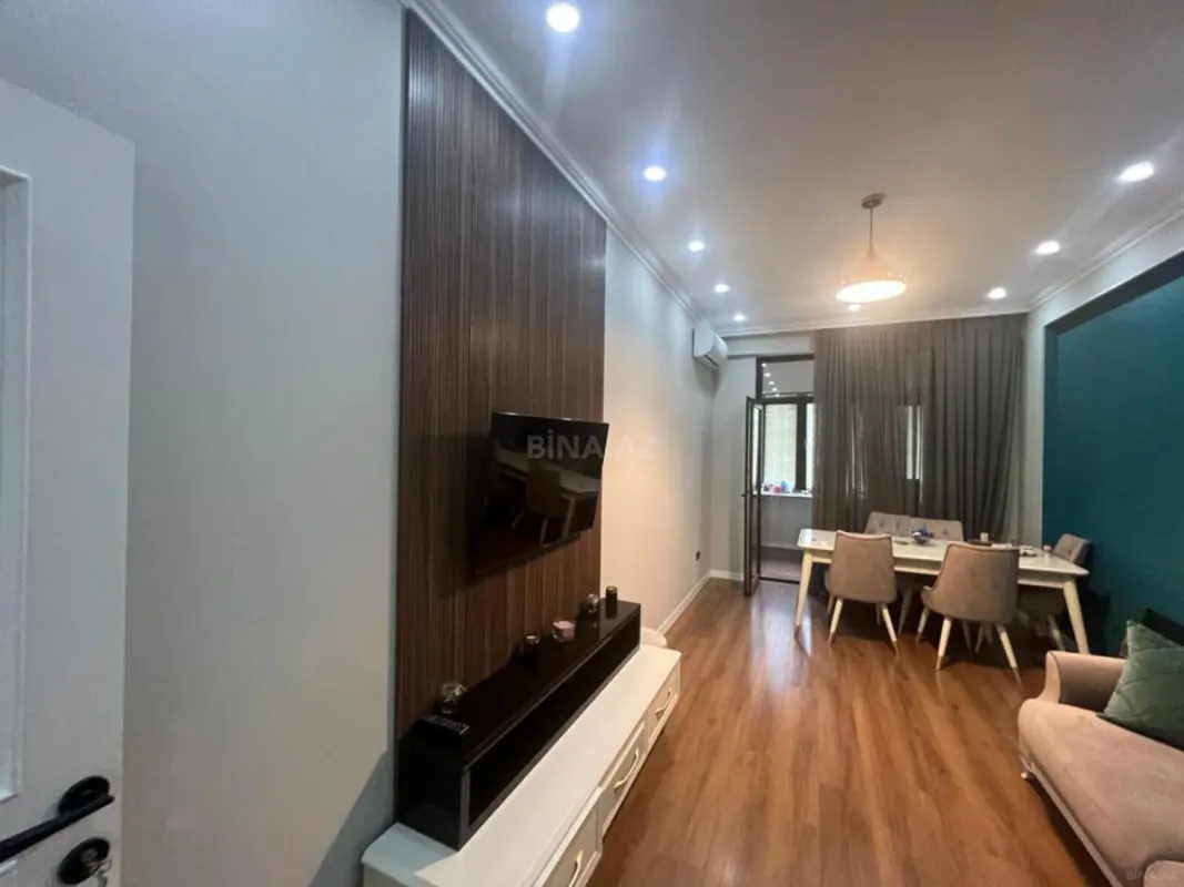 Satılır 2 otaqlı mənzil 71 m²