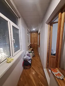 Satılır 3 otaqlı mənzil 82 m²