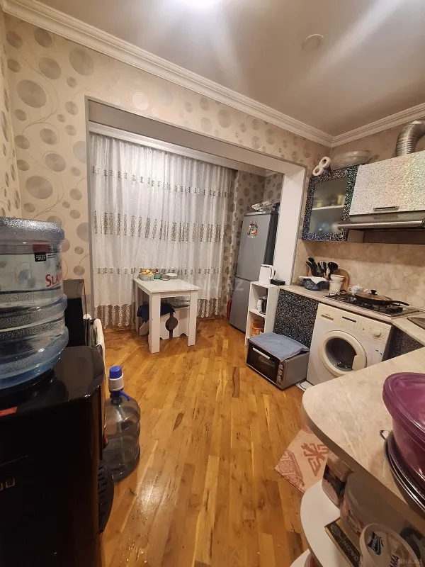 Satılır 3 otaqlı mənzil 82 m²