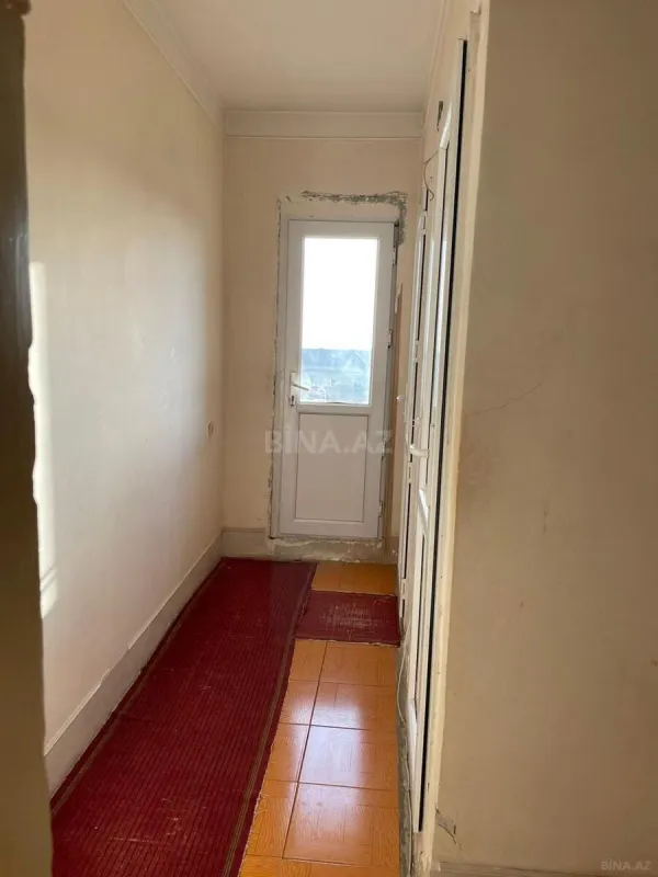 Satılır 4 otaqlı mənzil 95 m²