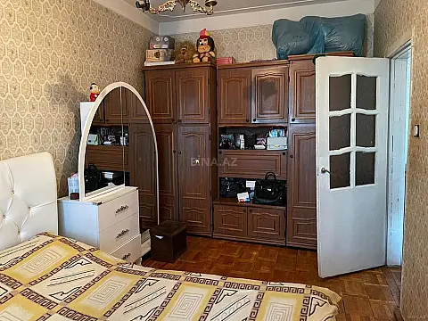 Satılır 4 otaqlı mənzil 95 m²
