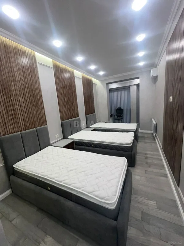 Kirayə verilir 3 otaqlı mənzil 135 m²