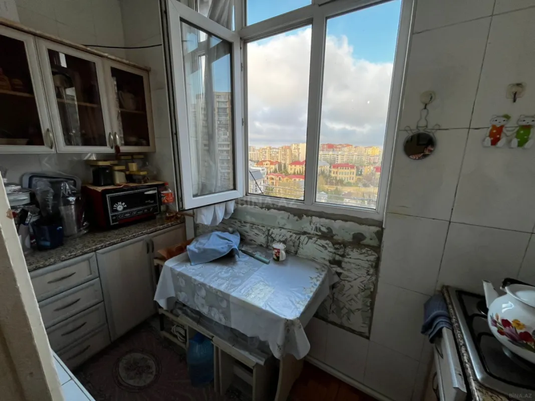 Satılır 2 otaqlı mənzil 42 m²