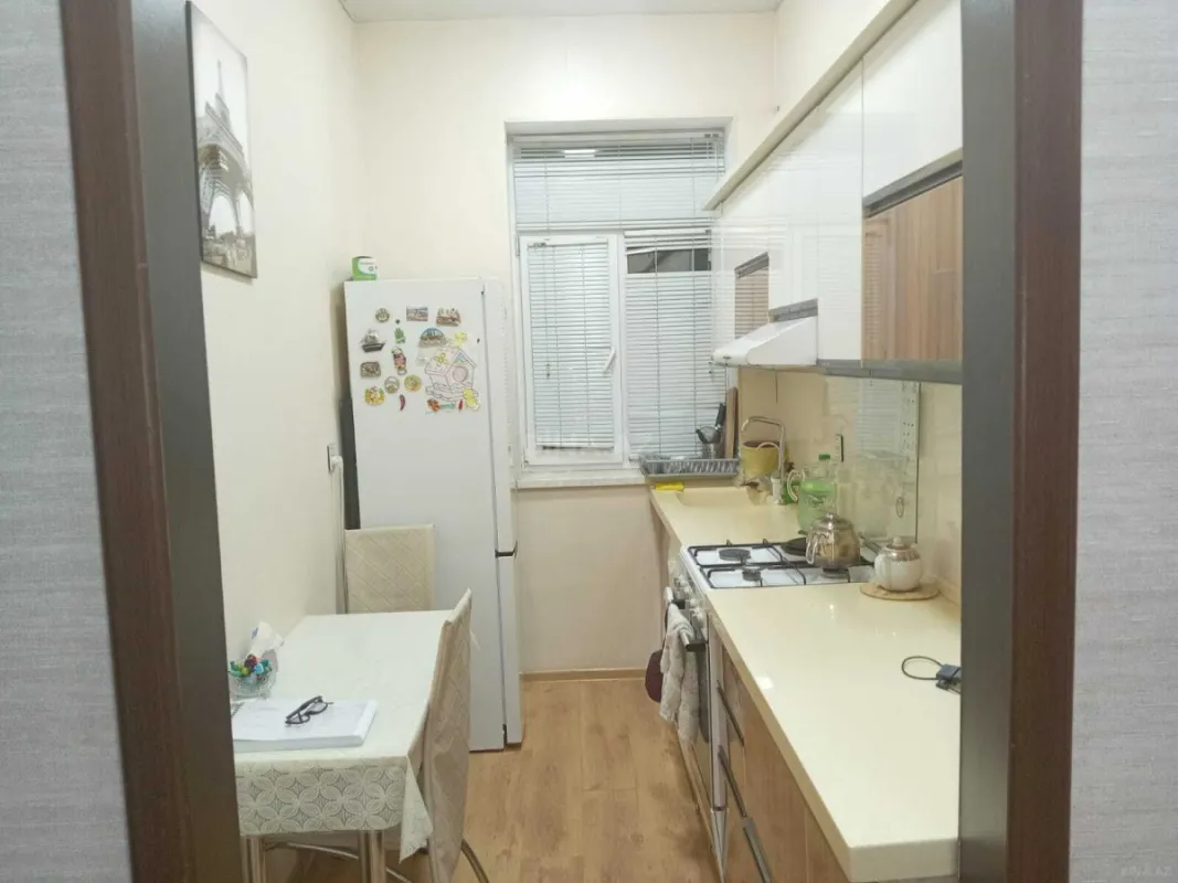 Satılır 3 otaqlı mənzil 67 m²