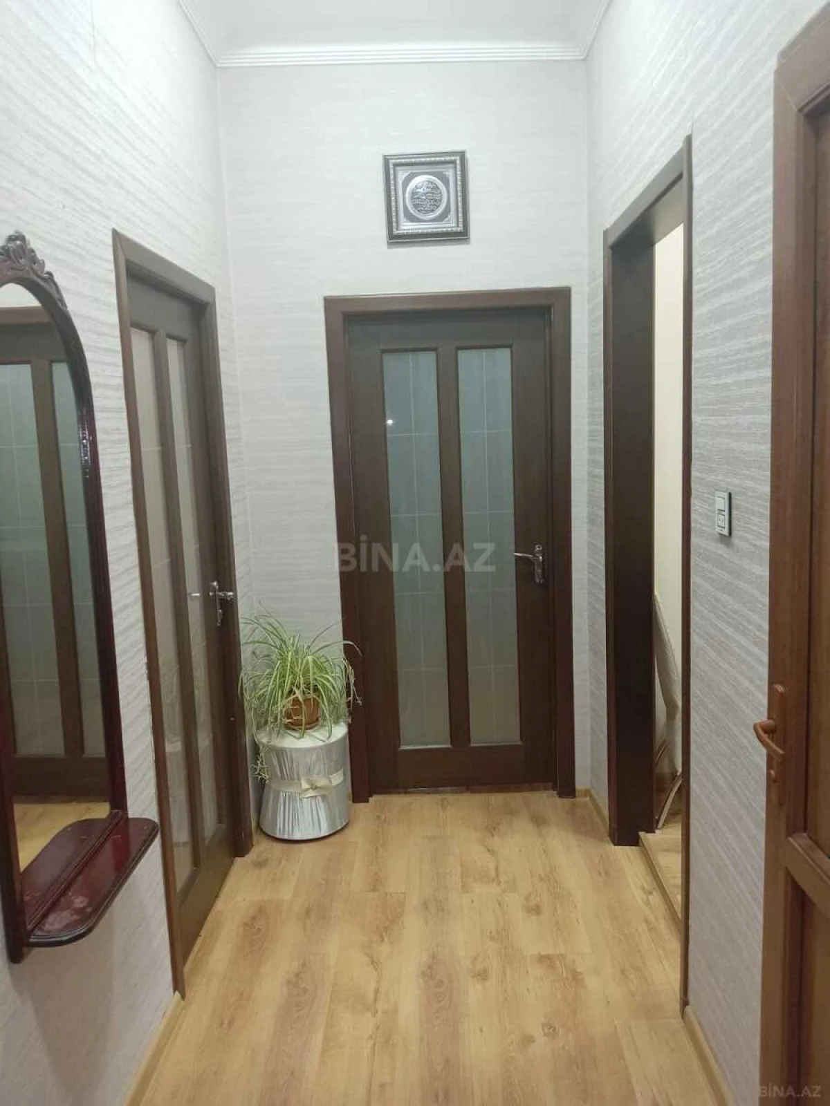 Satılır 3 otaqlı mənzil 67 m²