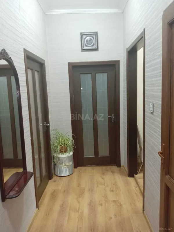 Satılır 3 otaqlı mənzil 67 m²