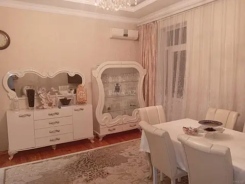 Satılır 3 otaqlı mənzil 67 m²
