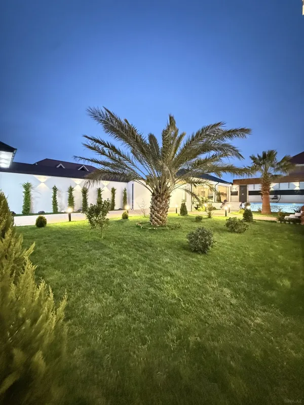 Satılır 6 otaqlı həyət evi 400 m²