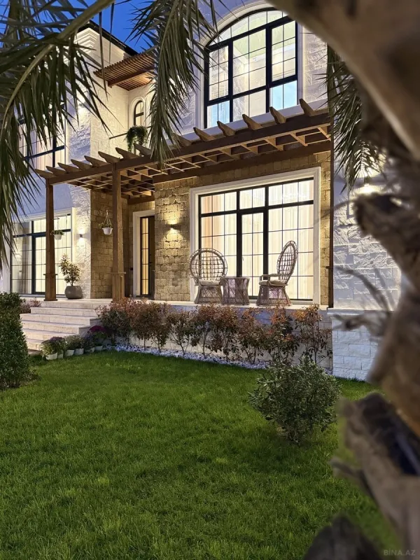 Satılır 6 otaqlı həyət evi 400 m²