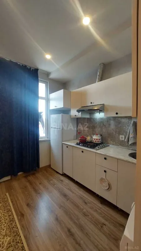 Satılır 2 otaqlı mənzil 44 m²