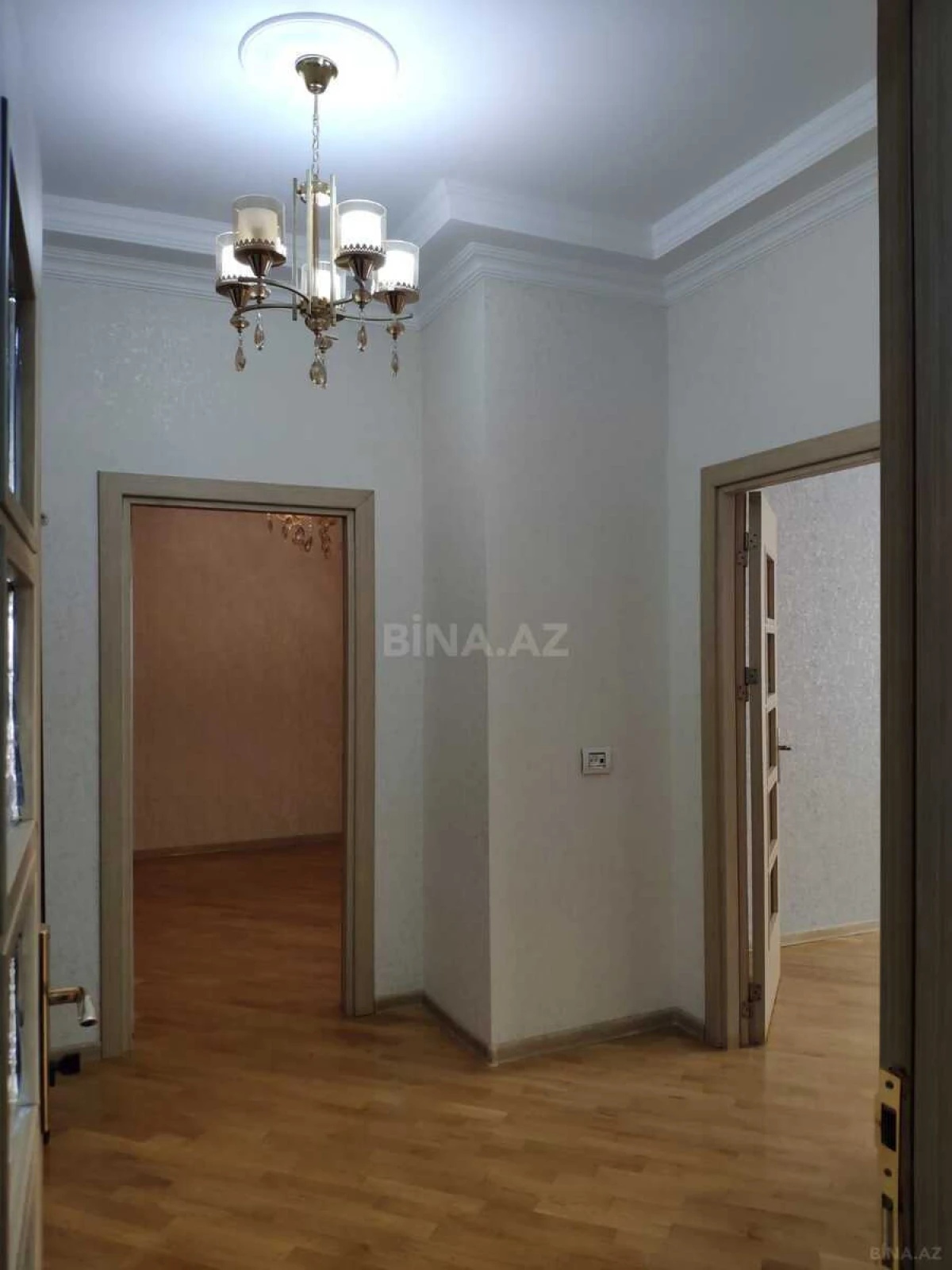 Satılır 3 otaqlı mənzil 85 m²