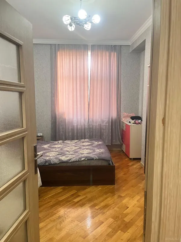 Satılır 3 otaqlı mənzil 85 m²