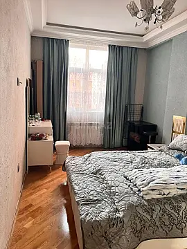 Satılır 3 otaqlı mənzil 85 m²