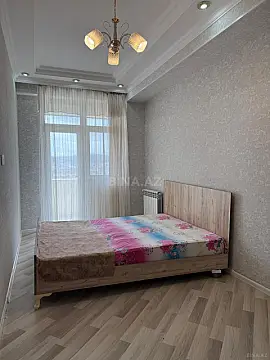 Kirayə verilir 2 otaqlı mənzil 60 m²