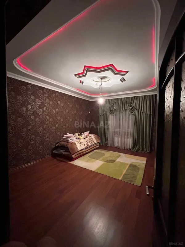 Satılır 3 otaqlı mənzil 114 m²