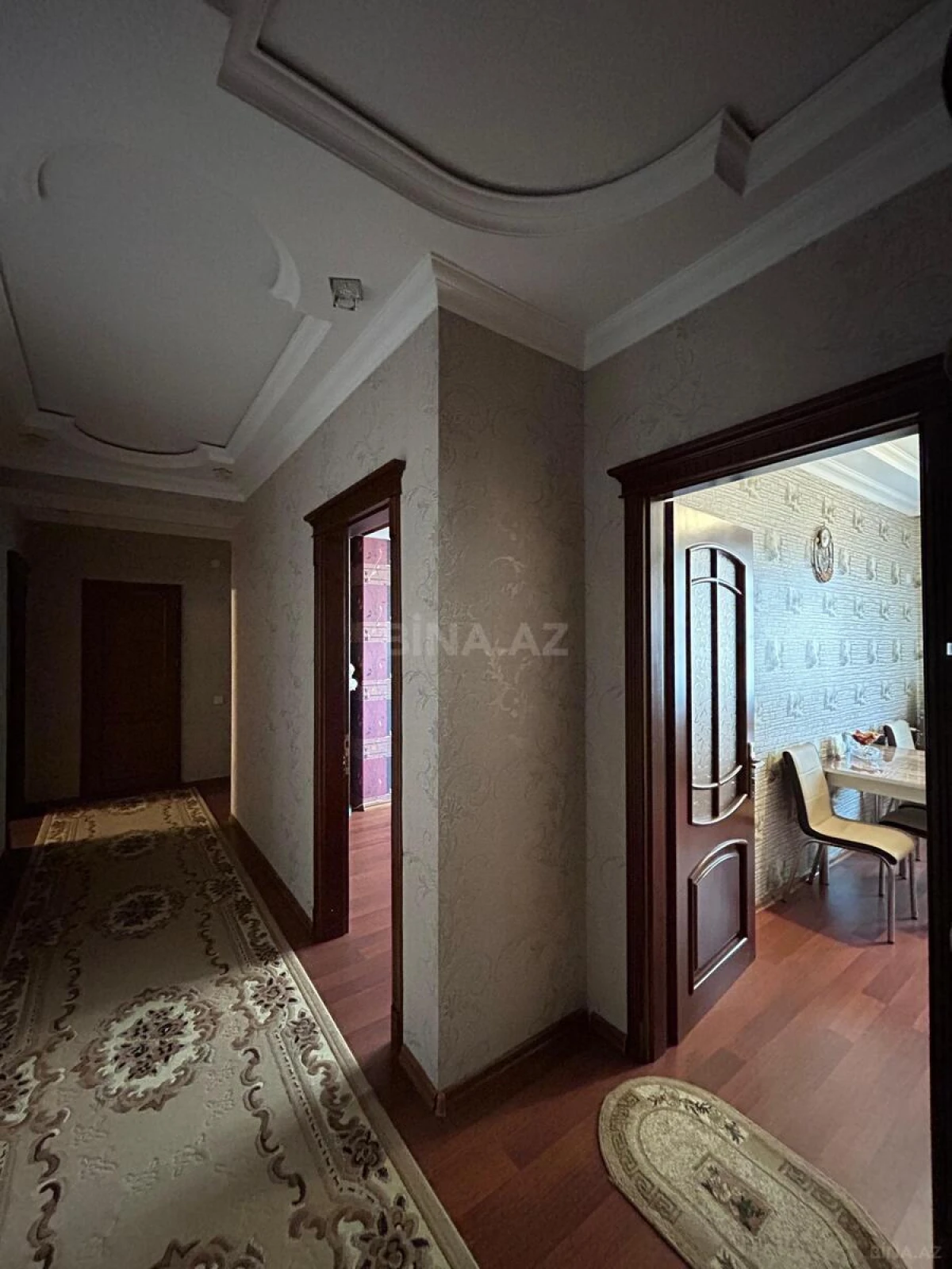 Satılır 3 otaqlı mənzil 114 m²