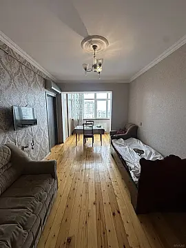 Kirayə verilir 3 otaqlı mənzil 90 m²