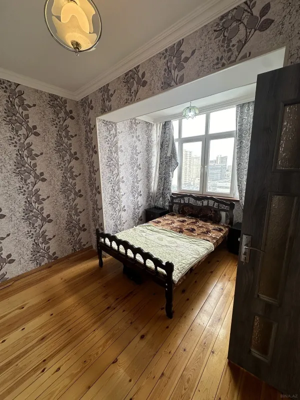 Kirayə verilir 3 otaqlı mənzil 90 m²