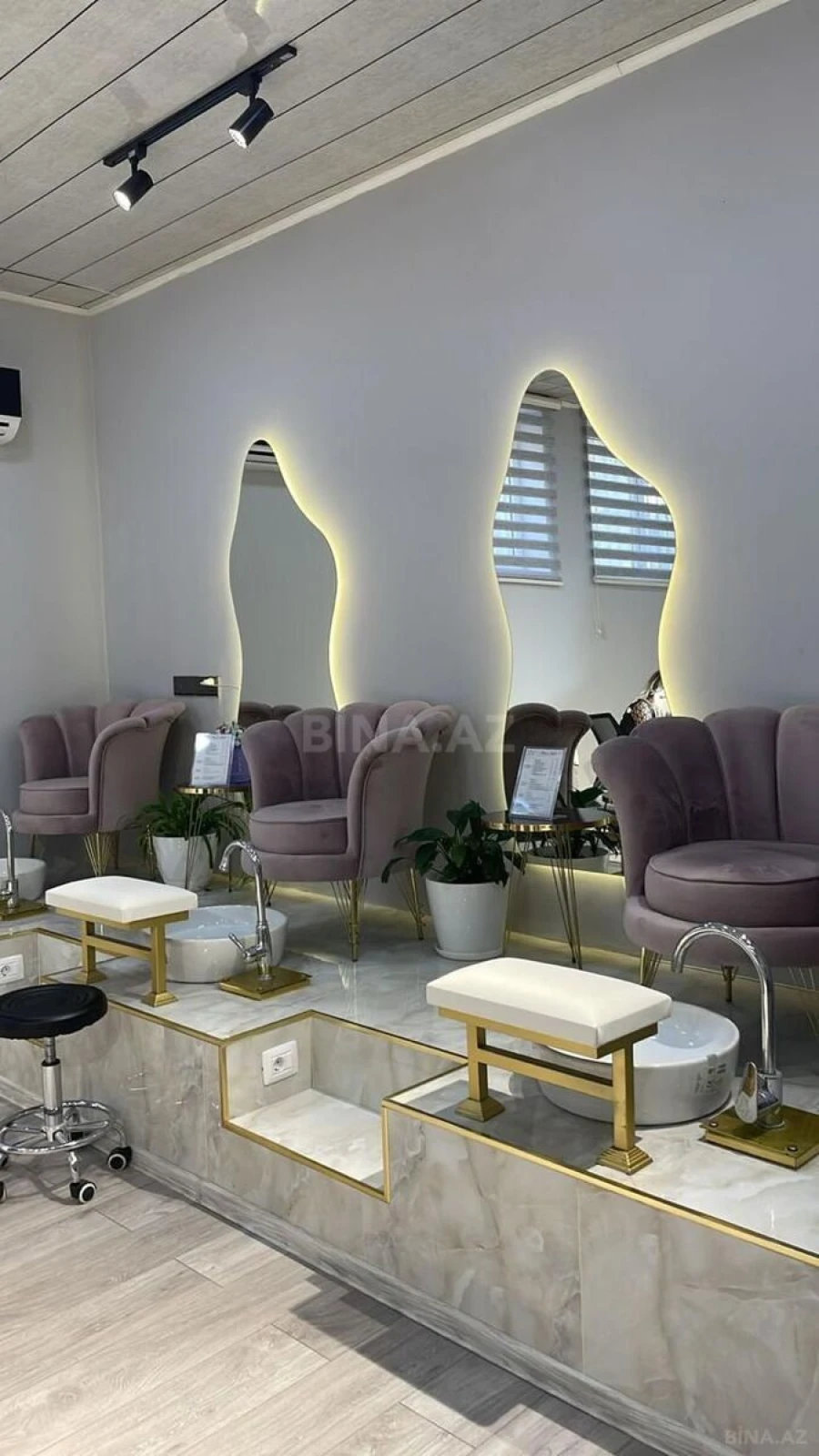 Kirayə verilir obyekt 80 m²