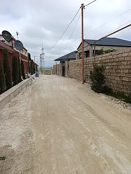 Satılır 5 otaqlı həyət evi 253 m²