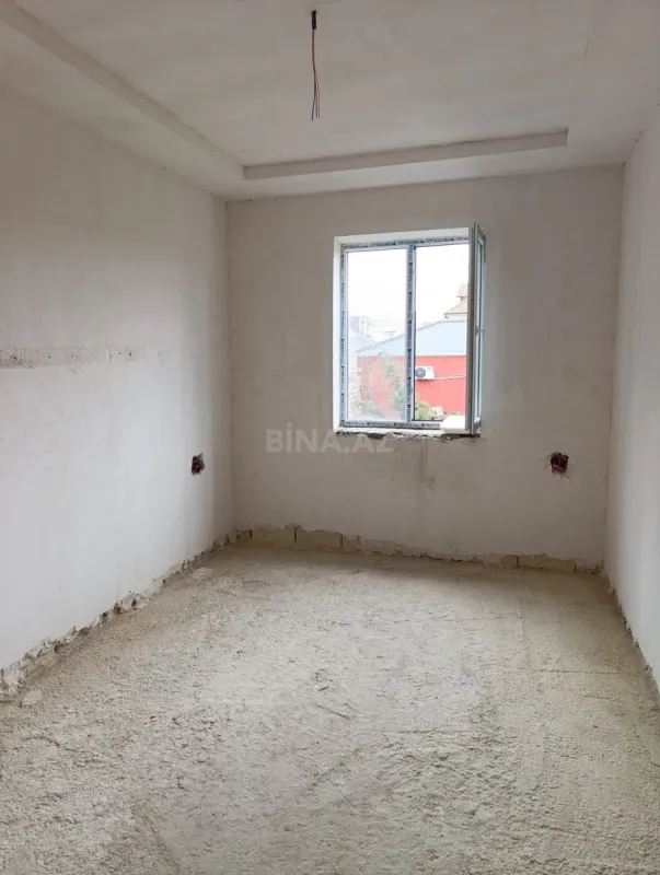 Satılır 5 otaqlı həyət evi 253 m²