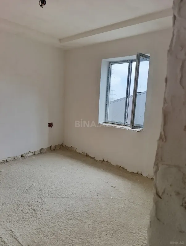 Satılır 5 otaqlı həyət evi 253 m²