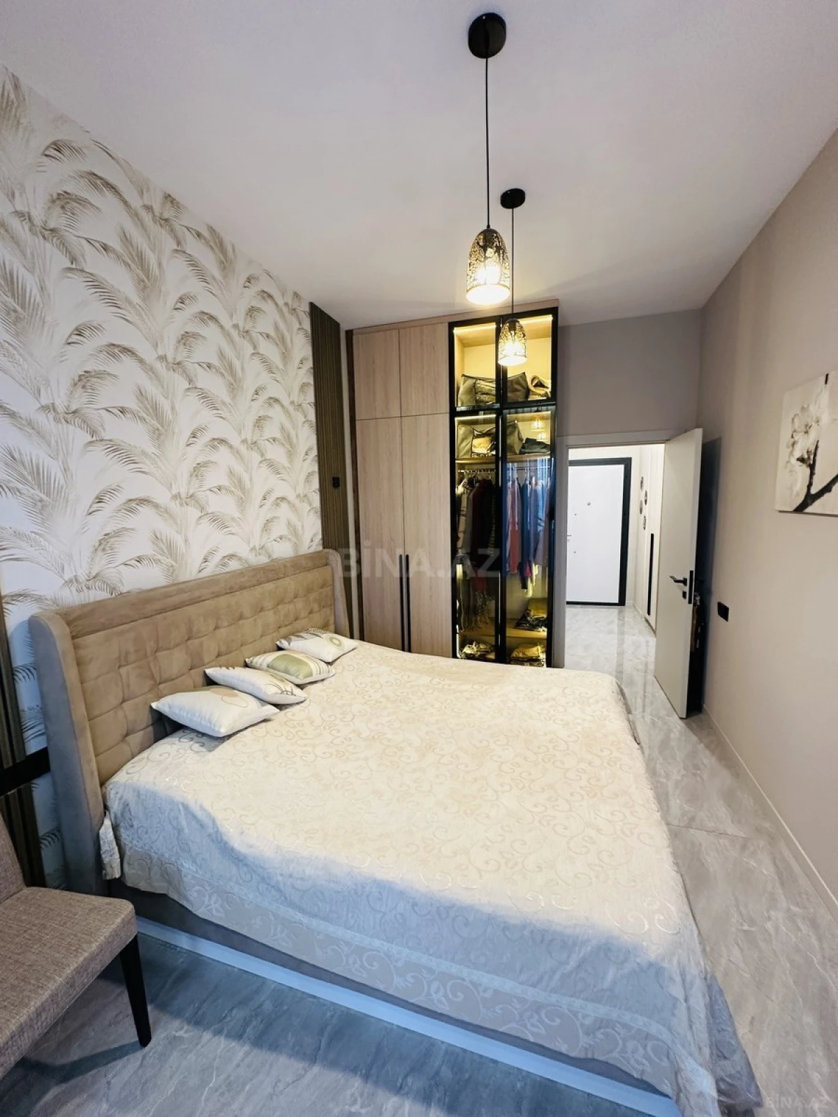 Satılır 2 otaqlı mənzil 73 m²