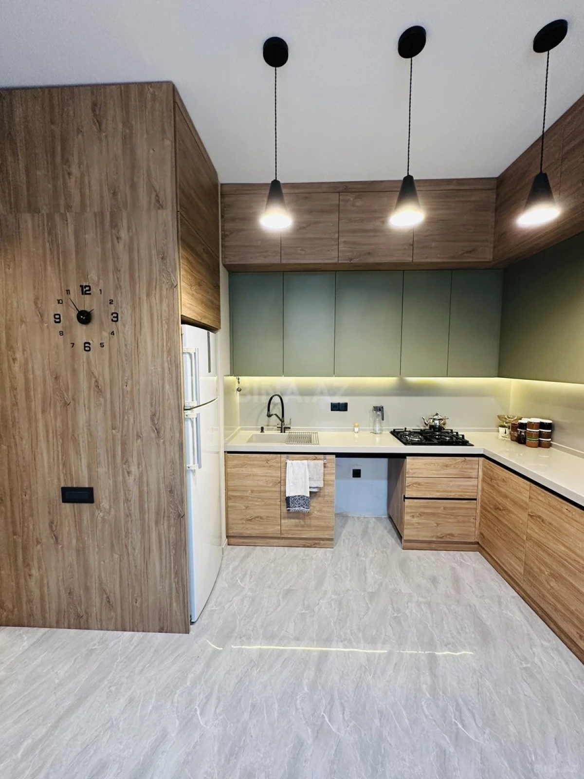 Satılır 2 otaqlı mənzil 73 m²