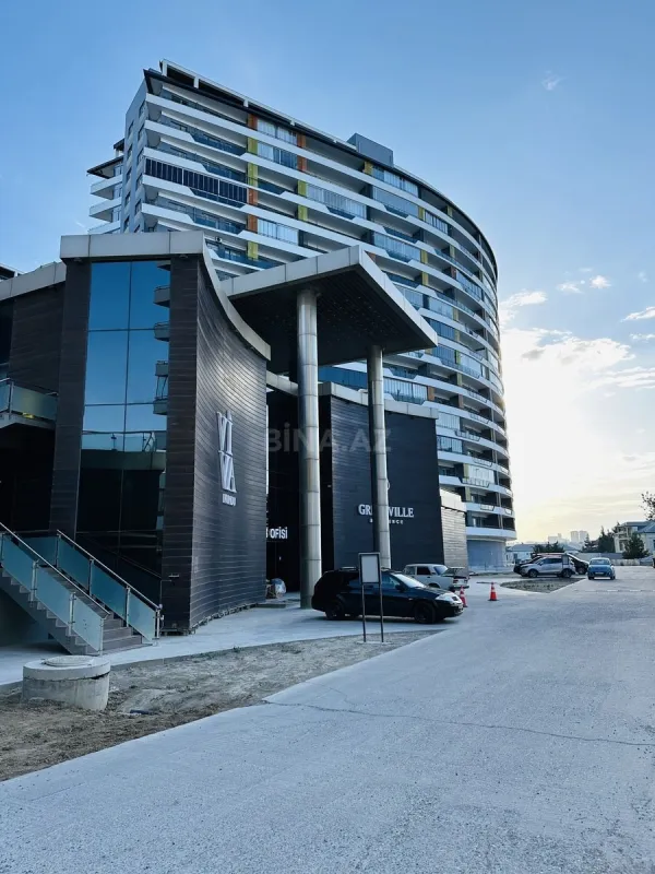 Satılır 2 otaqlı mənzil 73 m²