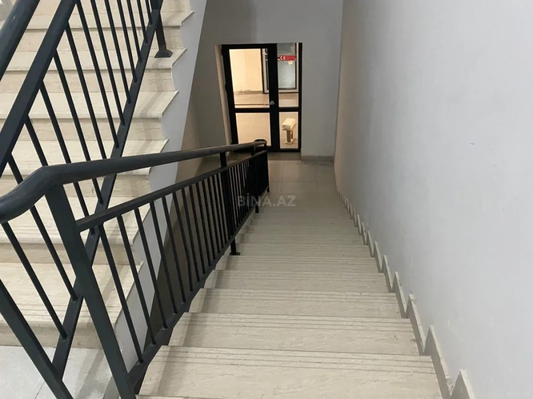 Satılır 2 otaqlı mənzil 73 m²