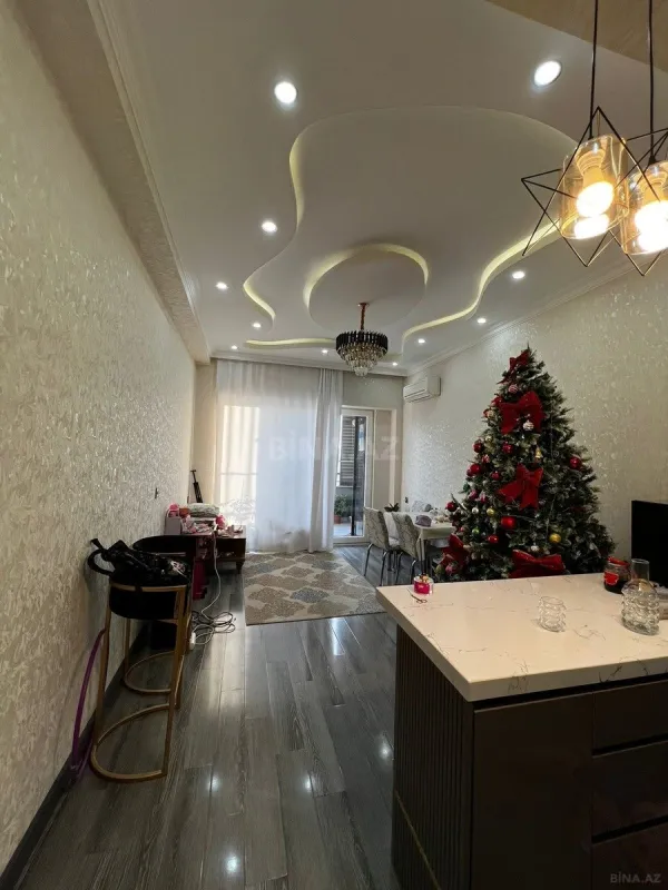 Satılır 2 otaqlı mənzil 73 m²