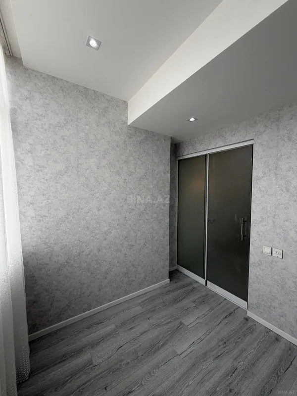 Satılır 2 otaqlı mənzil 27 m²