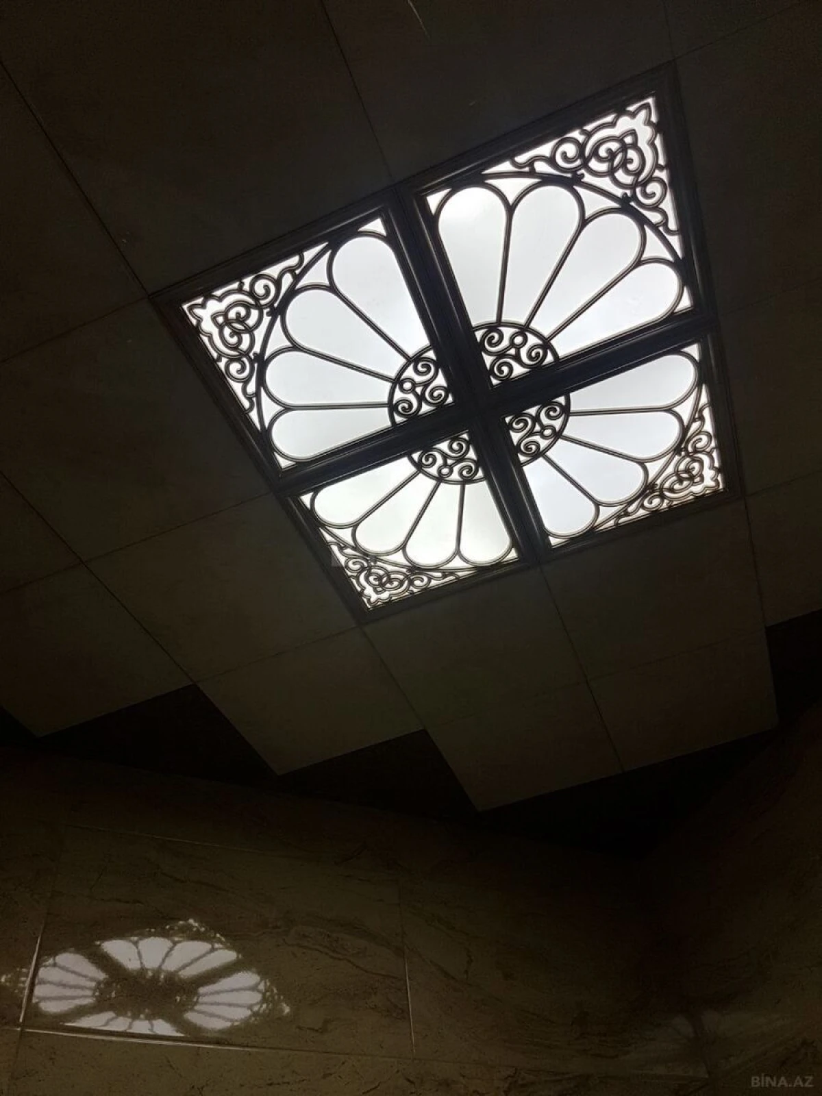 Kirayə verilir 2 otaqlı mənzil 50 m²