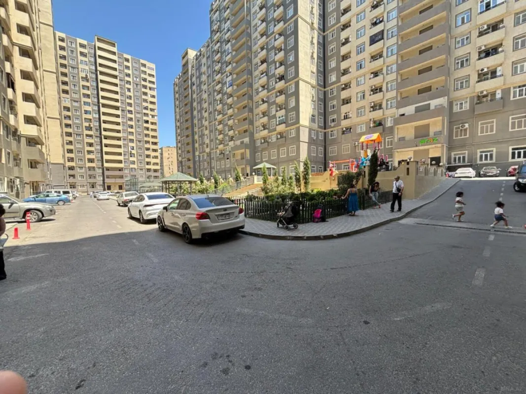Satılır 2 otaqlı mənzil 45 m²