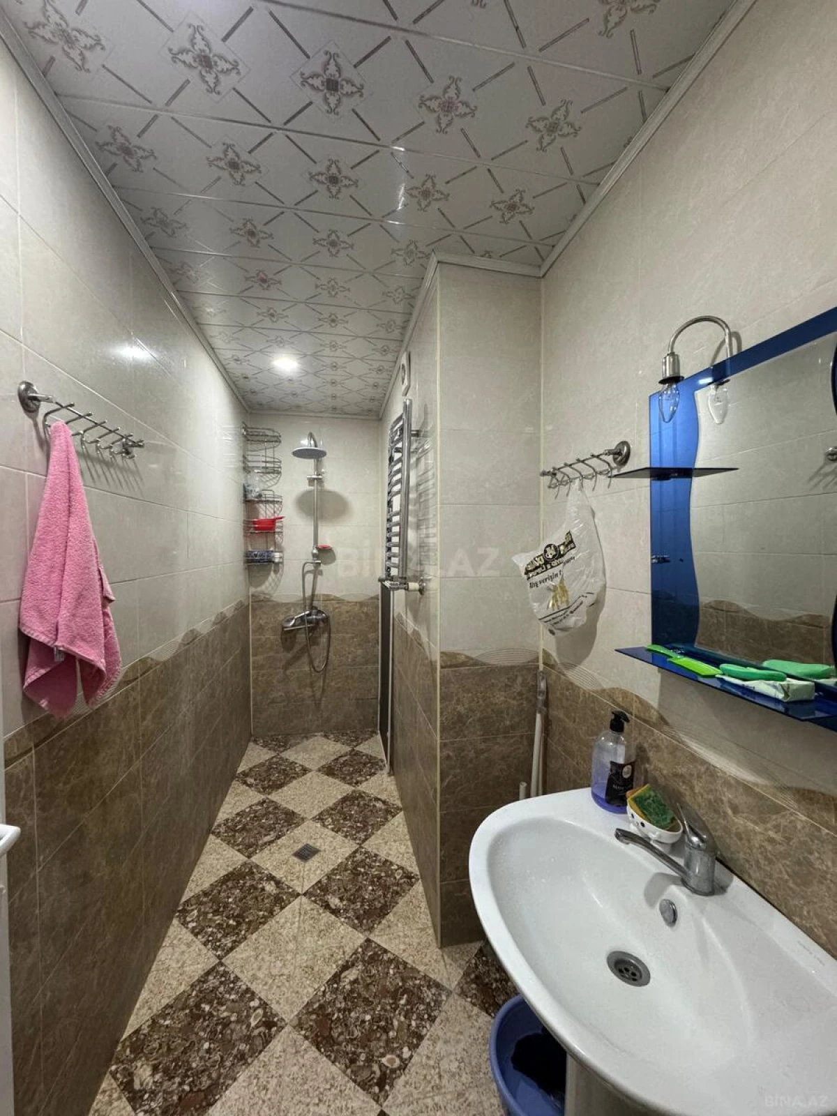 Kirayə verilir 2 otaqlı mənzil 75 m²