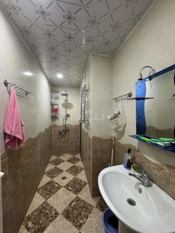 Kirayə verilir 2 otaqlı mənzil 75 m²