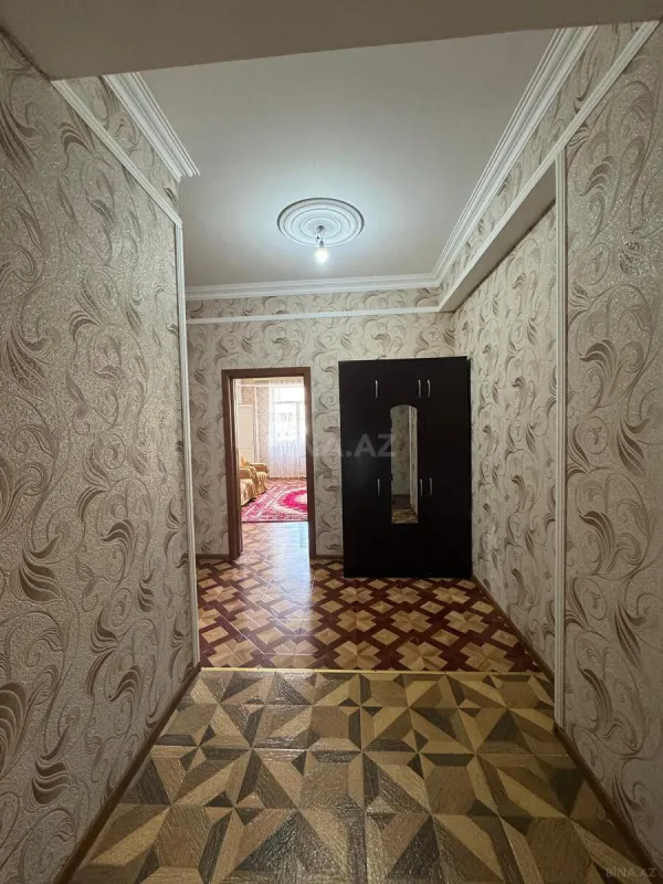 Kirayə verilir 2 otaqlı mənzil 75 m²