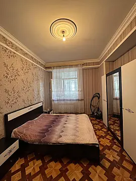 Kirayə verilir 2 otaqlı mənzil 75 m²