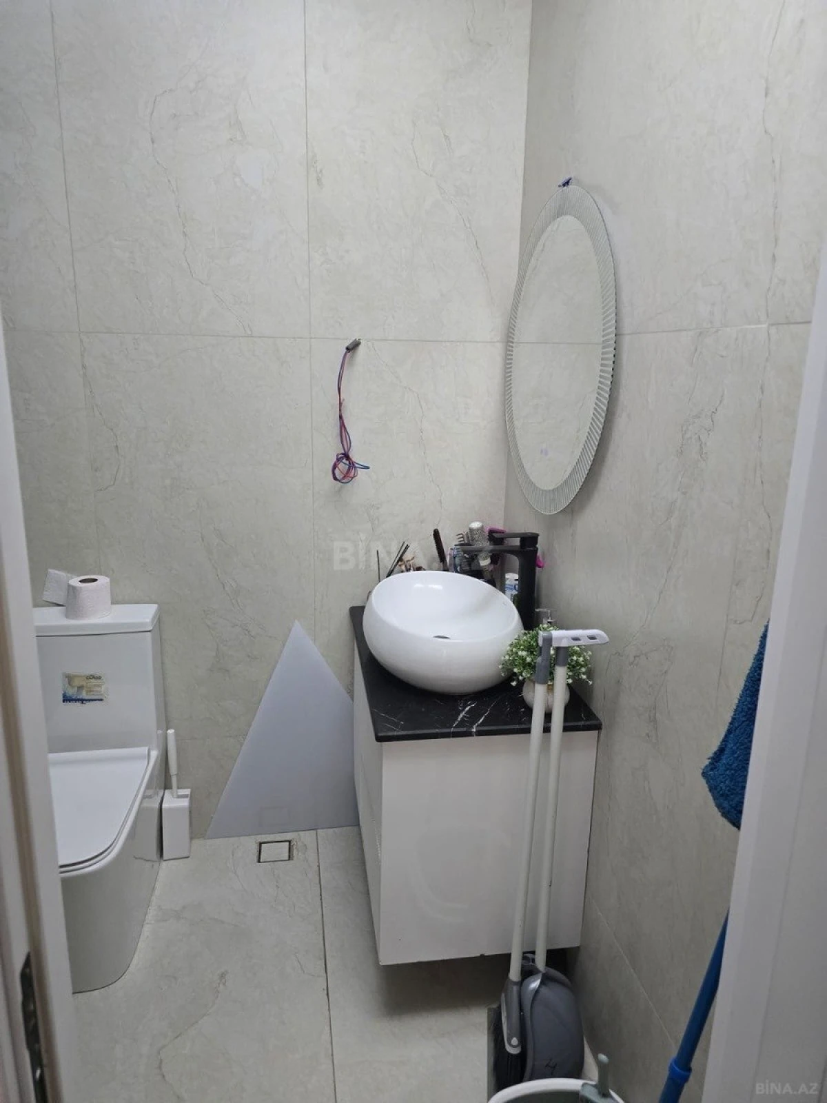 Satılır 2 otaqlı mənzil 72 m²