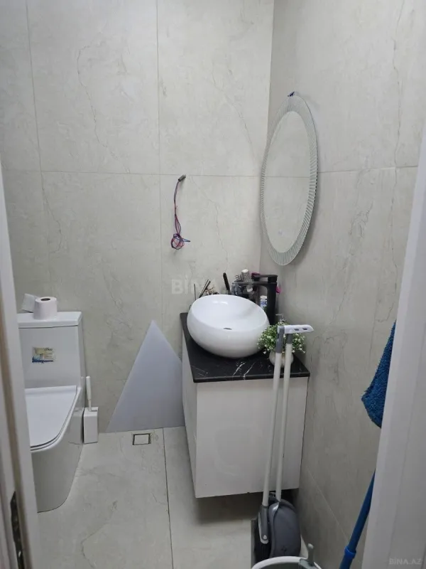 Satılır 2 otaqlı mənzil 72 m²